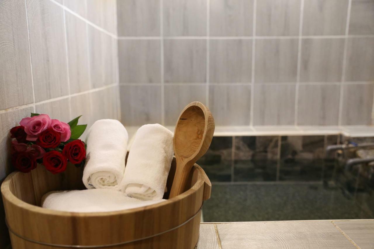 Meizhou Hot Spring Hotel溫泉商旅 Jiaoxi Exterior foto